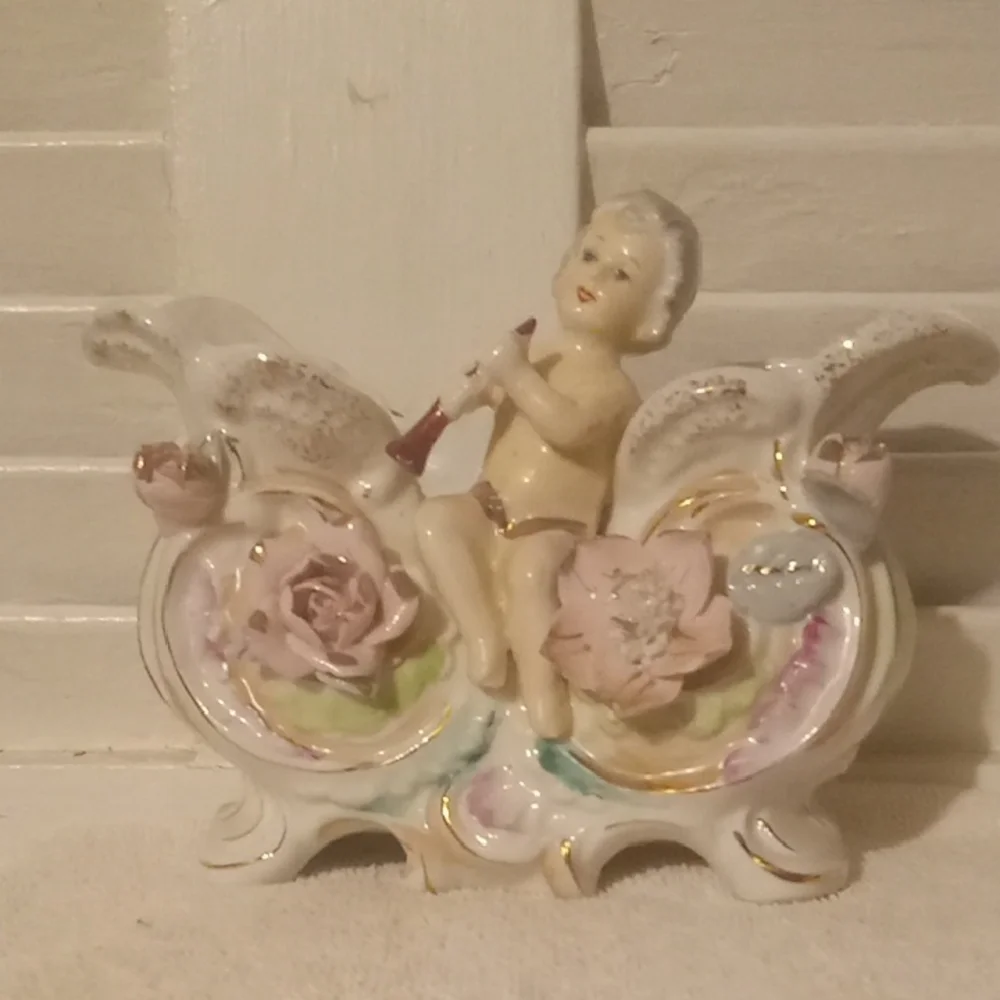 Vintage Cherub Vase